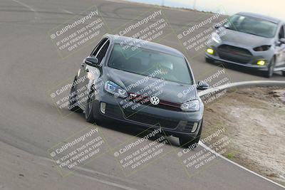 media/Dec-19-2025-Lucky Dog Racing (Fri) [[3b7b1b5fc8]]/Beginner/Session 4 Turn 2 3 Speed Pan/